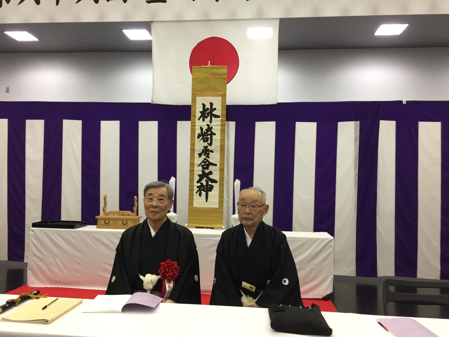 Fukui Soke and Kato Sensei in traditional Japanese formal attire at a Zen Nippon Iaido Renmei Taikai.