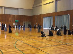 Picture of the Gym with iaidoka for Hamamatsu Iaido Taikai